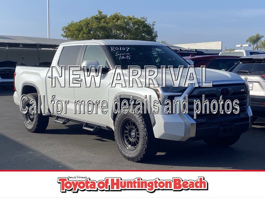 2025 Toyota Tundra Hybrid Limited HV CrewMax Cab 4WD