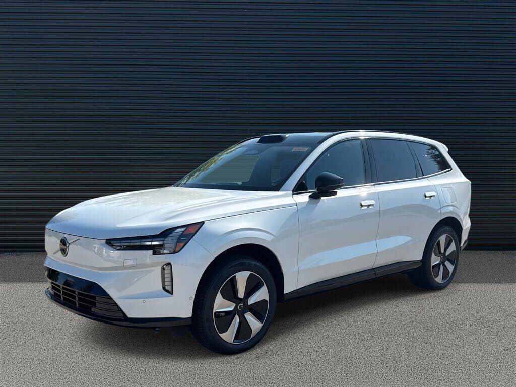 2025 Volvo EX90 Twin Performance Plus 7-Passenger eAWD