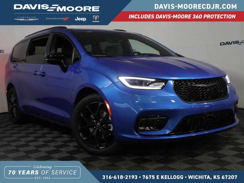 2026 Chrysler Pacifica Limited FWD