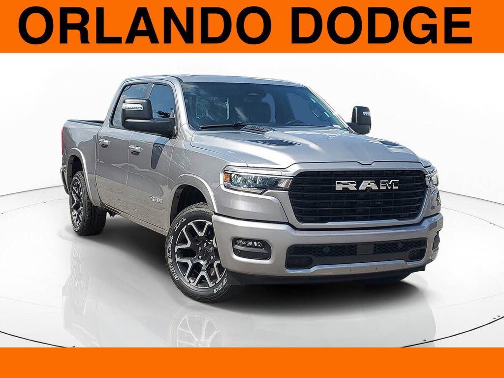 2026 RAM 1500 Laramie Crew Cab 4WD
