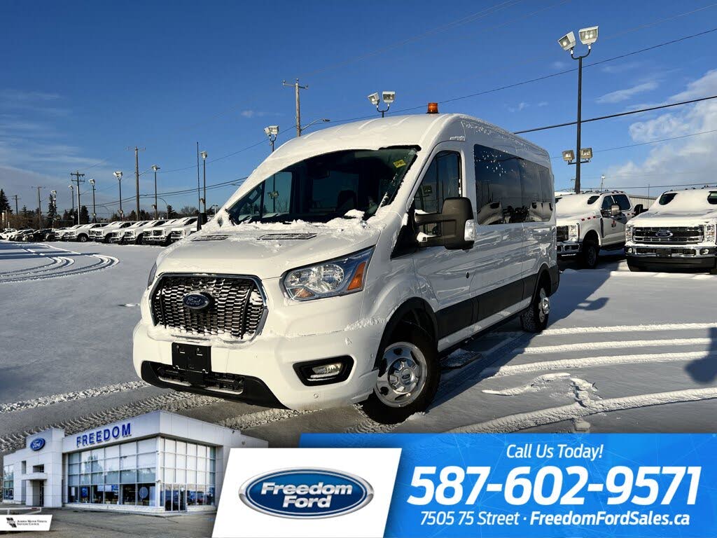 Ford Transit Passenger 350 XLT Medium Roof LB AWD 2022