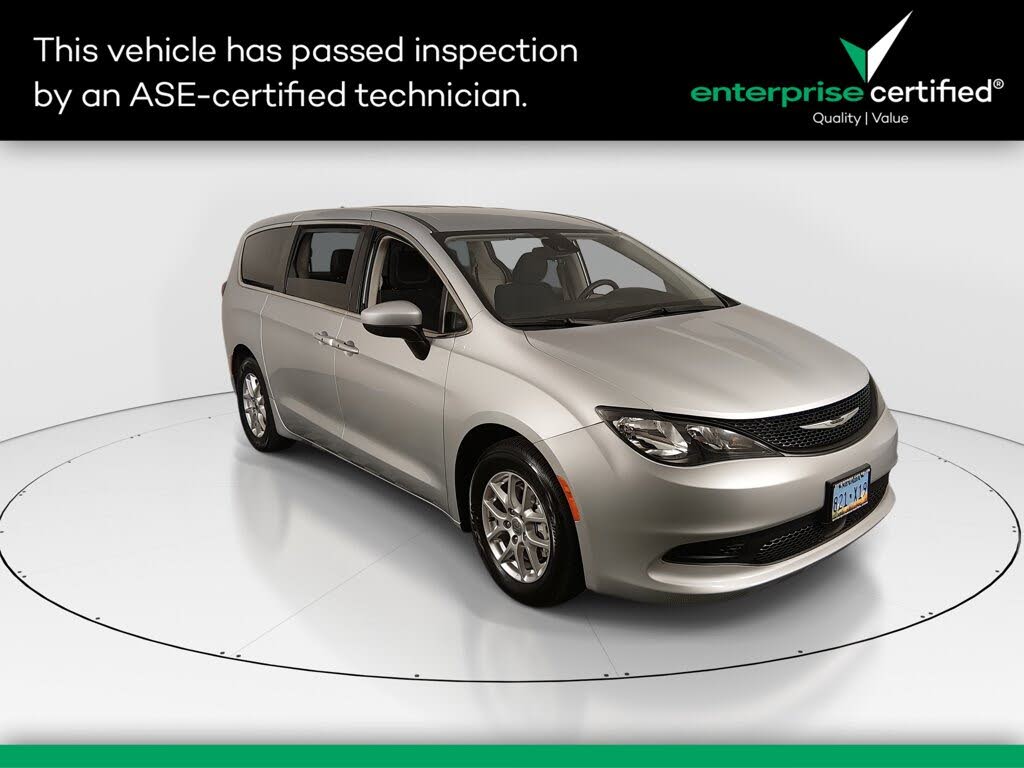 2023 Chrysler Voyager LX FWD