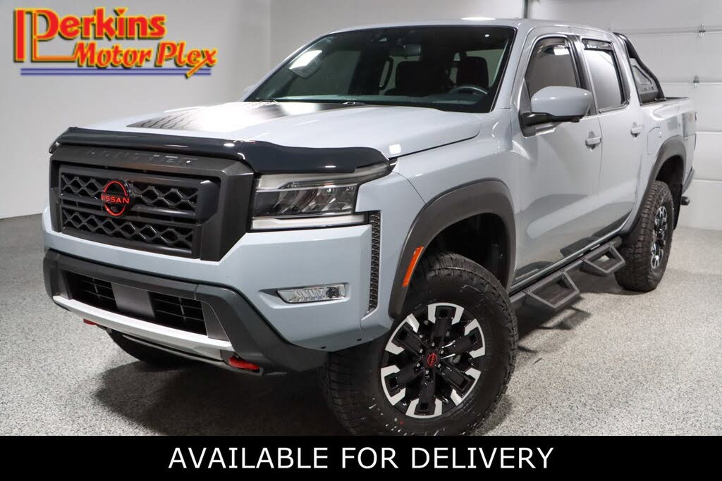 2023 Nissan Frontier PRO-4X Crew Cab 4WD