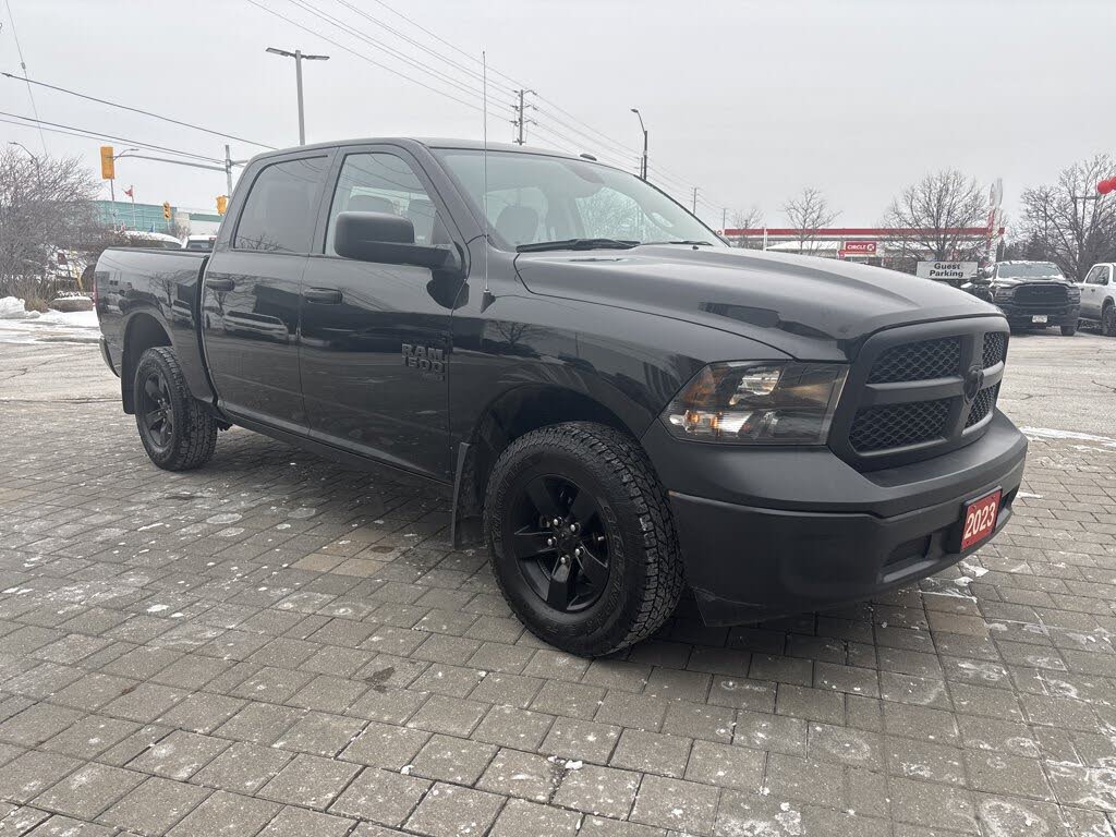 RAM 1500 Classic Tradesman Crew Cab 4WD 2023