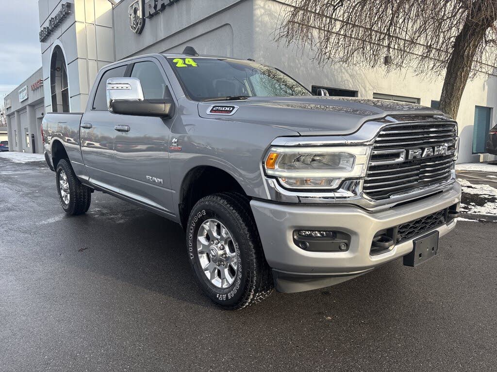 2024 RAM 2500 Laramie Crew Cab 4WD
