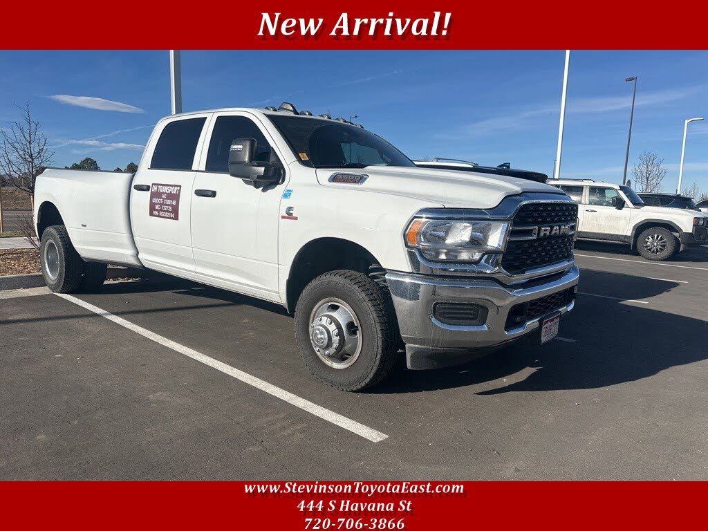 2024 RAM 3500 Tradesman Crew Cab LB DRW 4WD