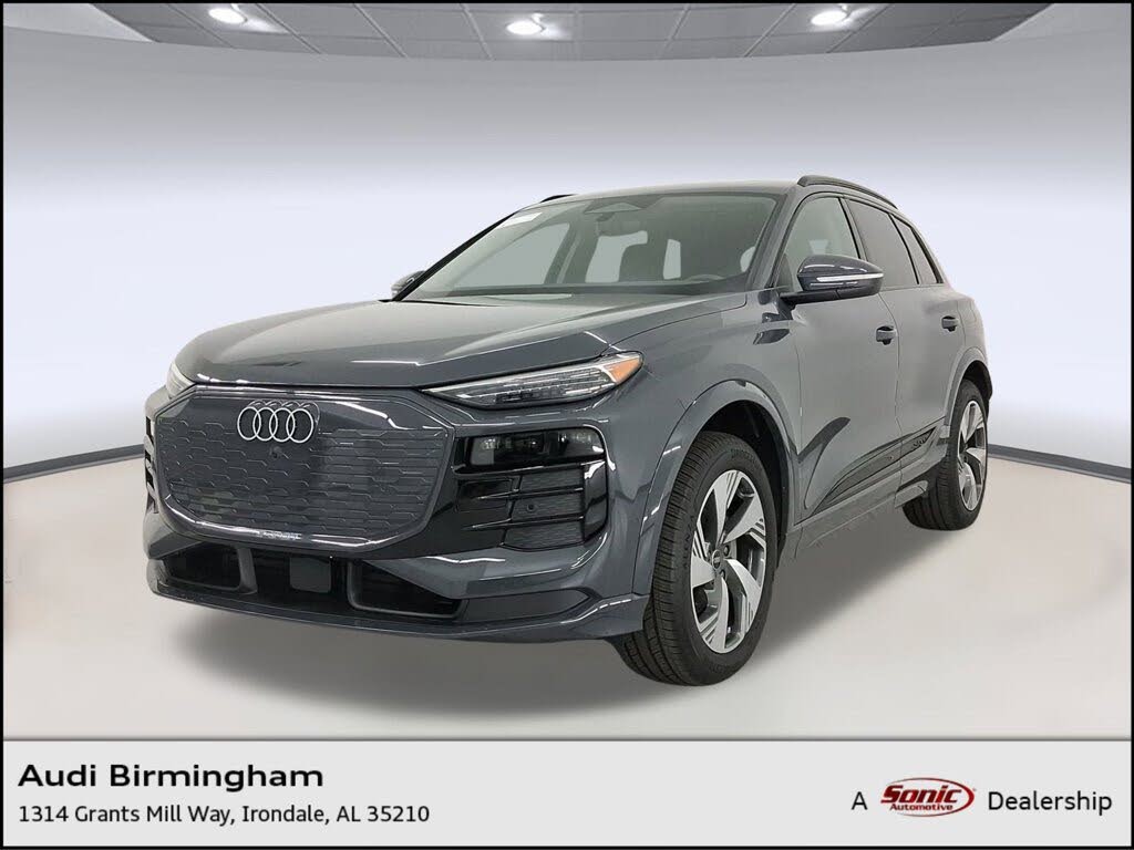 2025 Audi Q6 e-tron quattro Premium Plus