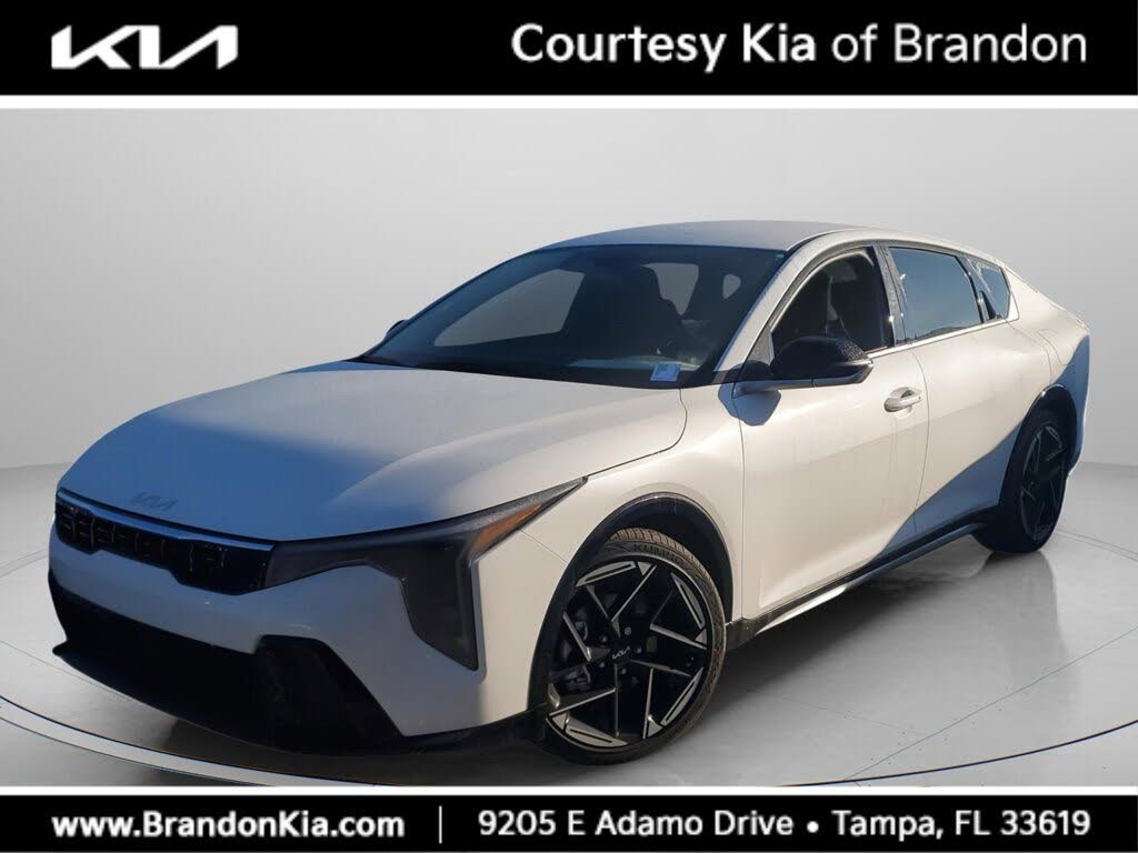 2025 Kia K4 GT-Line FWD