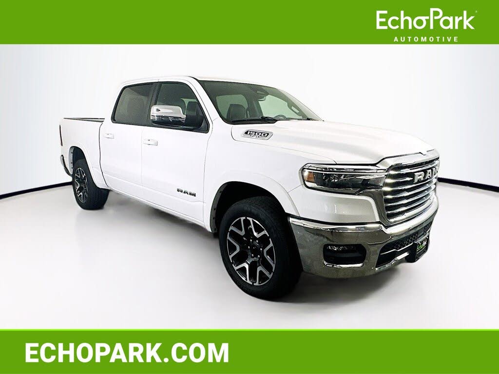 2025 RAM 1500 Laramie Crew Cab 4WD