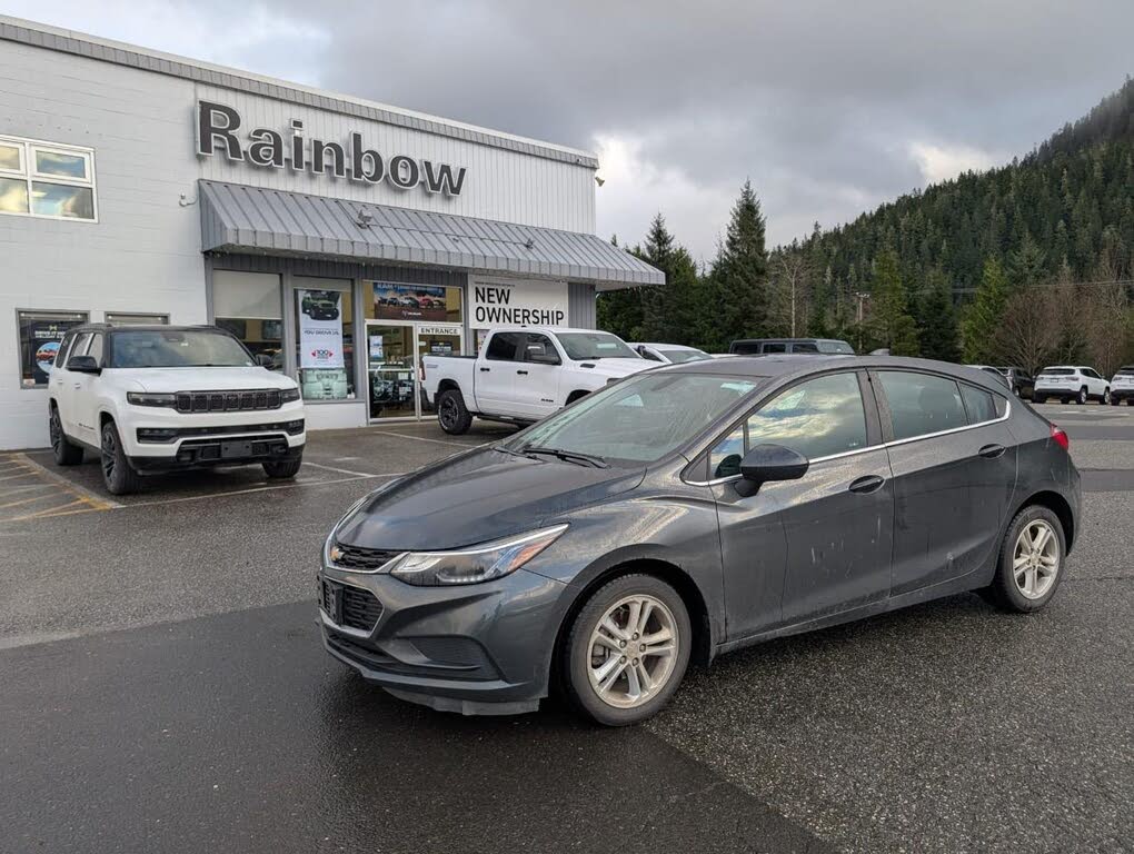 2018 Chevrolet Cruze LT Hatchback FWD