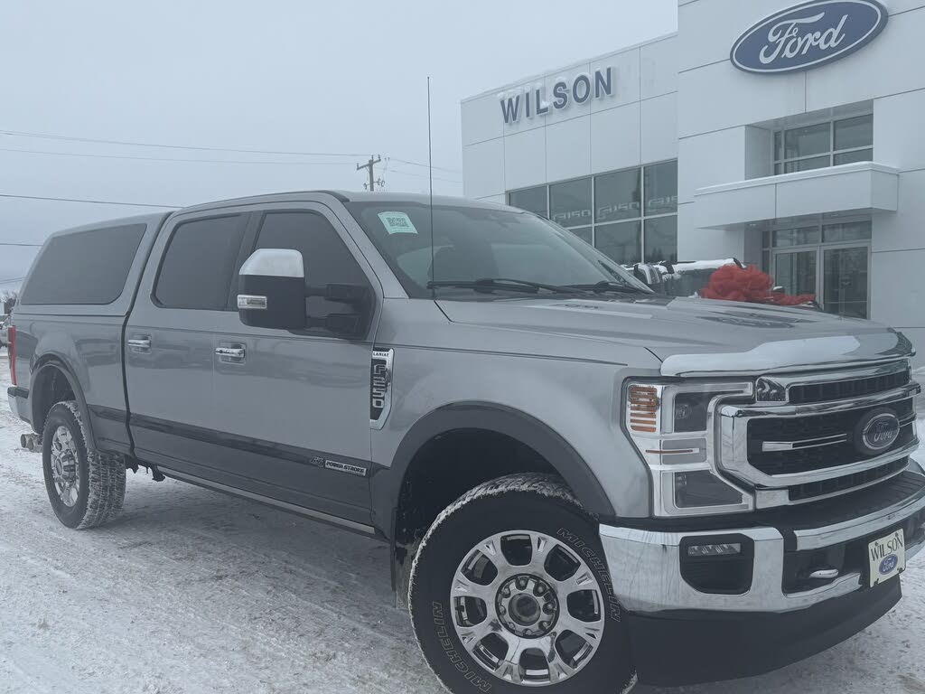 2020 Ford F-250 Super Duty Lariat Crew Cab 4WD