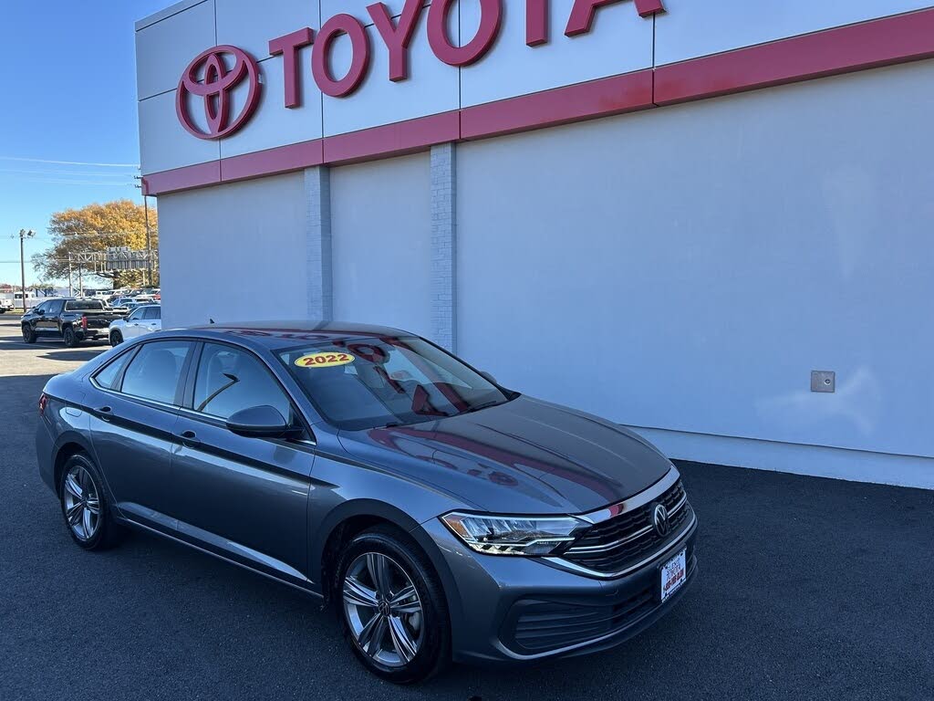 2022 Volkswagen Jetta 1.5T SE FWD