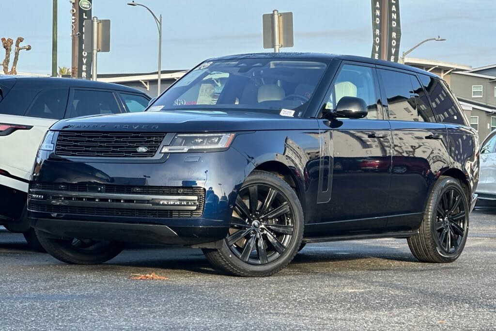 2023 Land Rover Range Rover P400 SE AWD