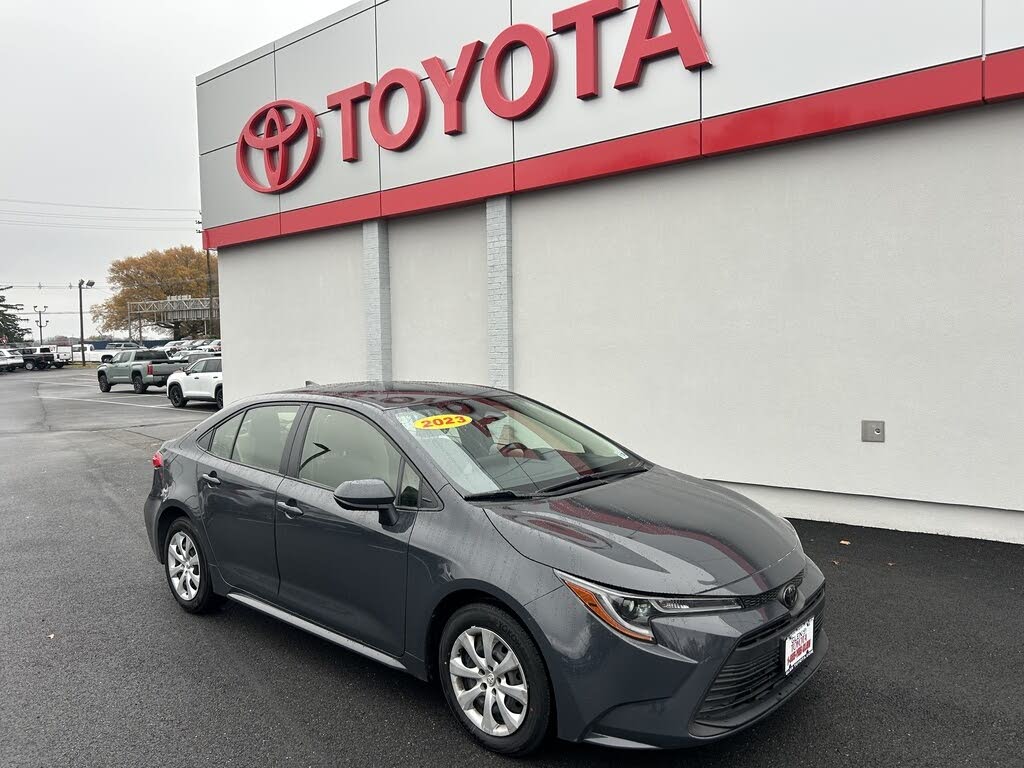 2023 Toyota Corolla LE FWD