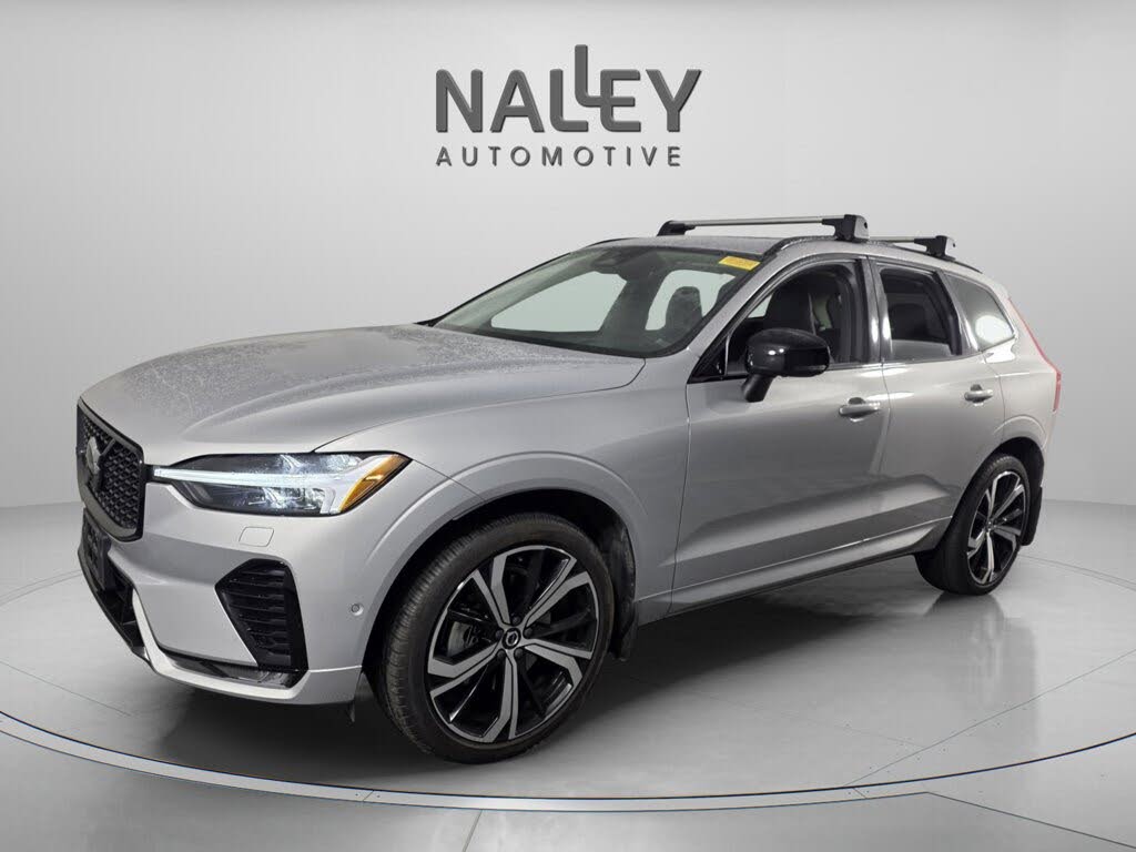 2023 Volvo XC60 B6 Ultimate Dark Theme AWD