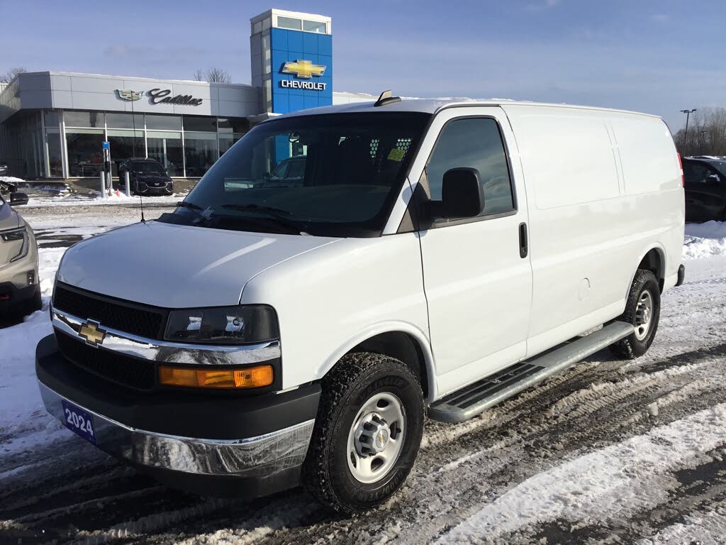 2024 Chevrolet Express Cargo 2500 RWD