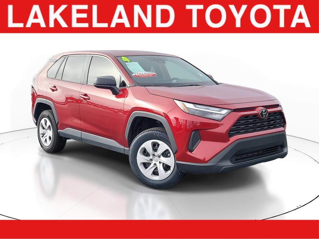 2024 Toyota RAV4 LE FWD