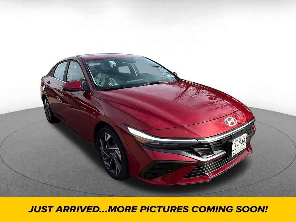 2025 Hyundai Elantra Hybrid Limited FWD