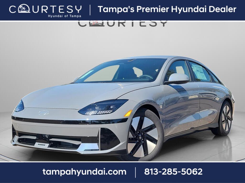 2025 Hyundai Ioniq 6 SE Standard Range RWD