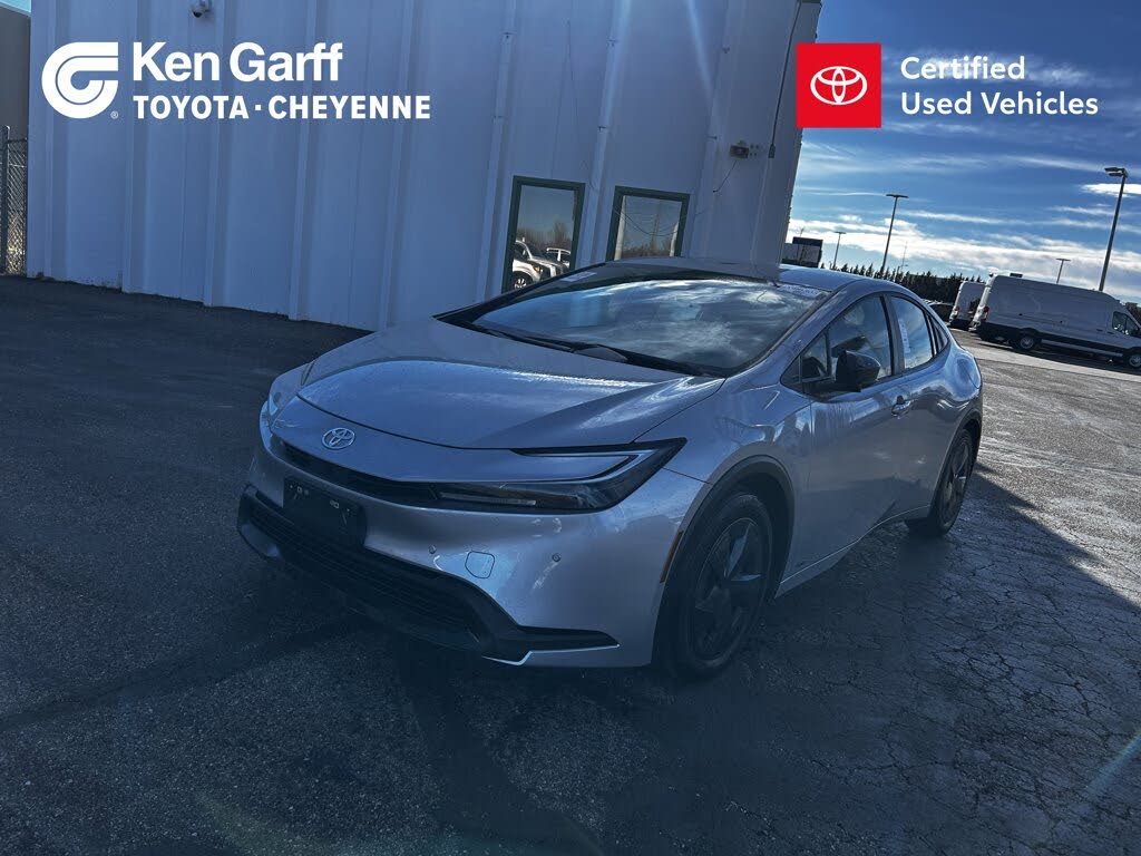 2025 Toyota Prius LE AWD