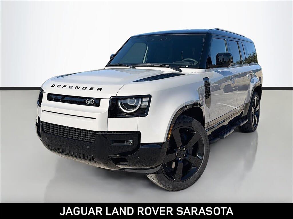 2026 Land Rover Defender 130 P400 X-Dynamic SE AWD