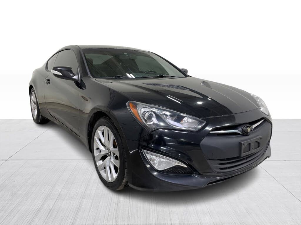Hyundai Genesis Coupe 3.8 GT RWD 2016
