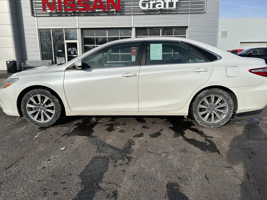 2016 Toyota Camry XLE V6