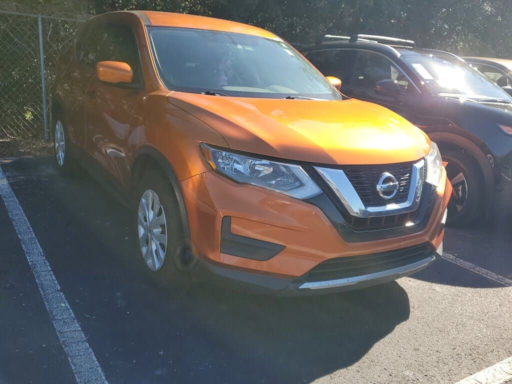 2017 Nissan Rogue S FWD