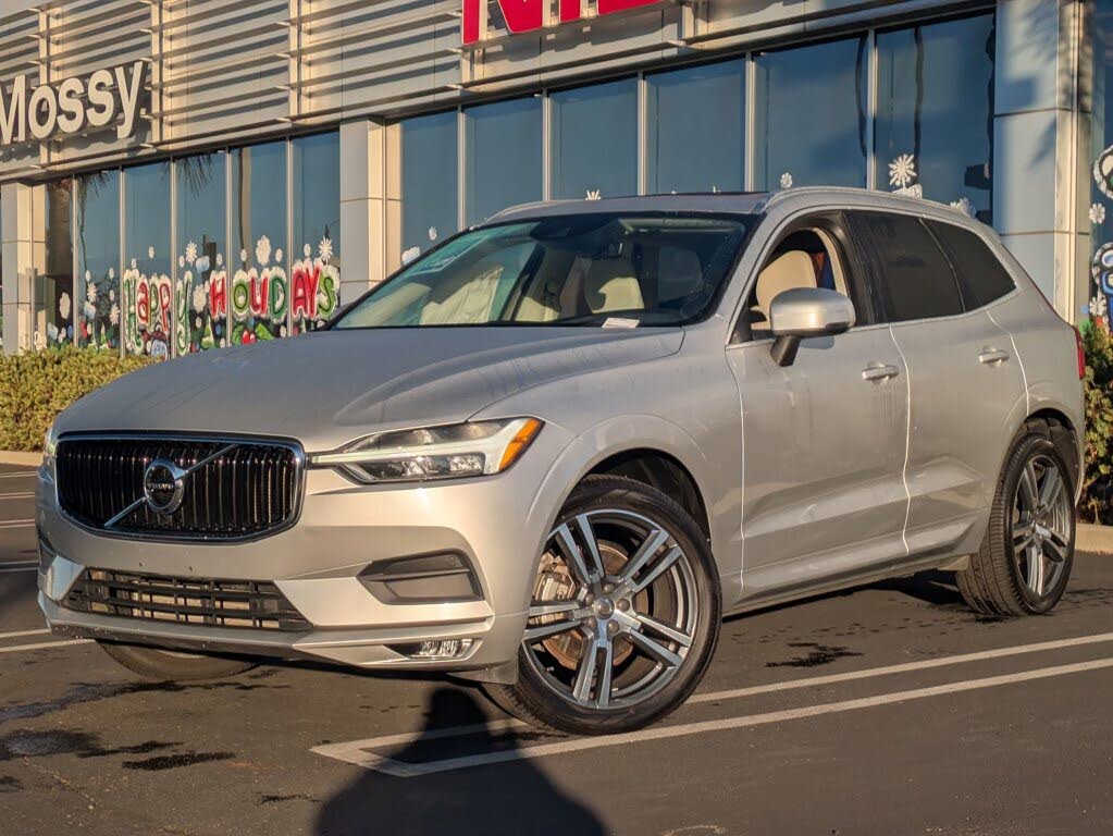 2021 Volvo XC60 T5 Momentum FWD