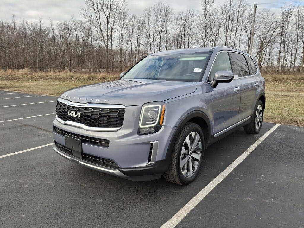 2022 Kia Telluride S FWD