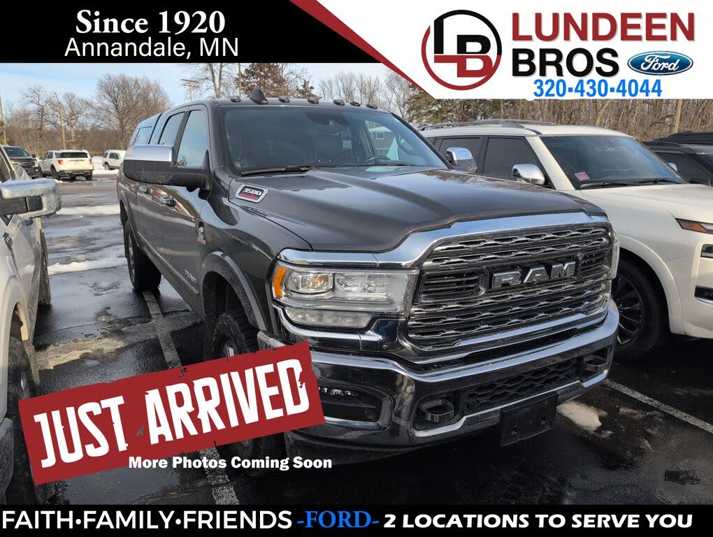 2022 RAM 3500 Limited Mega Cab 4WD