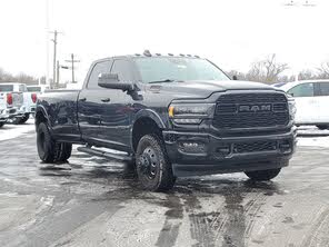 RAM 3500 Limited Crew Cab LB DRW 4WD