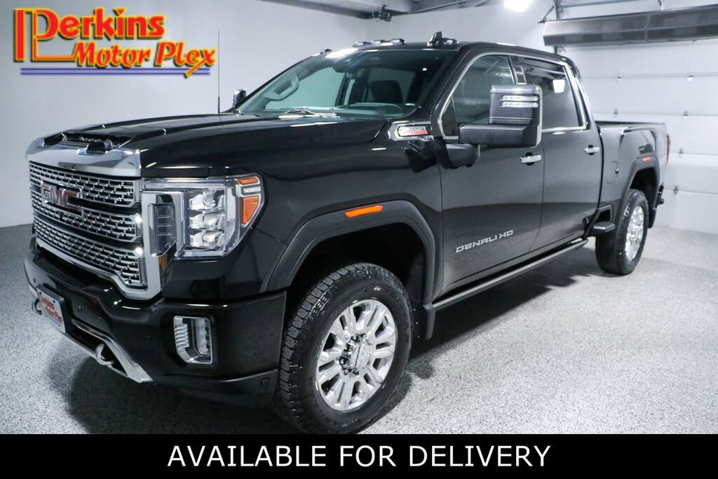 2023 GMC Sierra 2500HD Denali Crew Cab 4WD