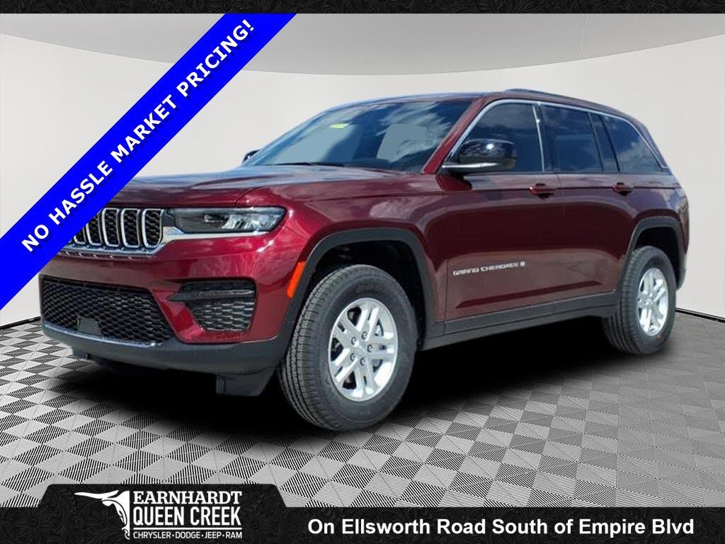 2025 Jeep Grand Cherokee Laredo 4WD