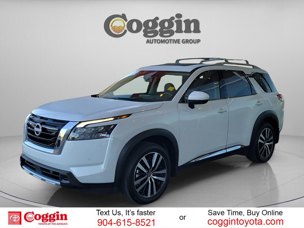 2025 Nissan Pathfinder Platinum FWD