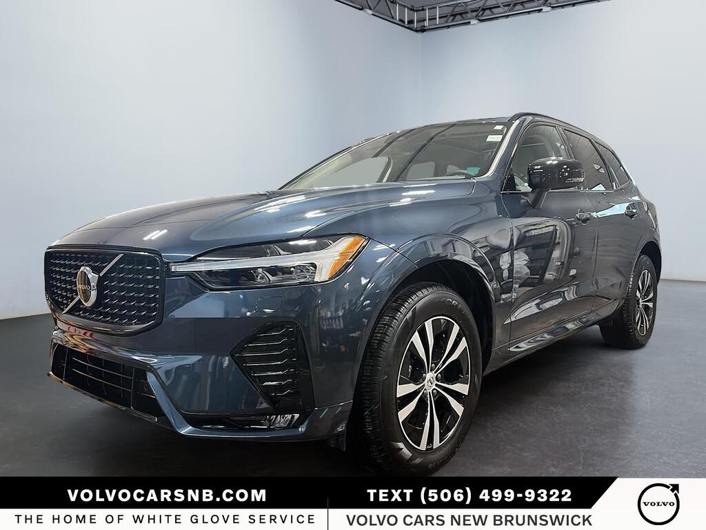 2025 Volvo XC60 B5 Core Dark Theme AWD