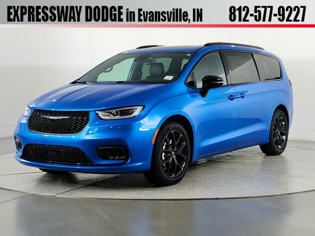 2026 Chrysler Pacifica Limited FWD