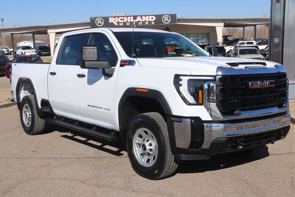 2026 GMC Sierra 2500HD Pro Crew Cab 4WD