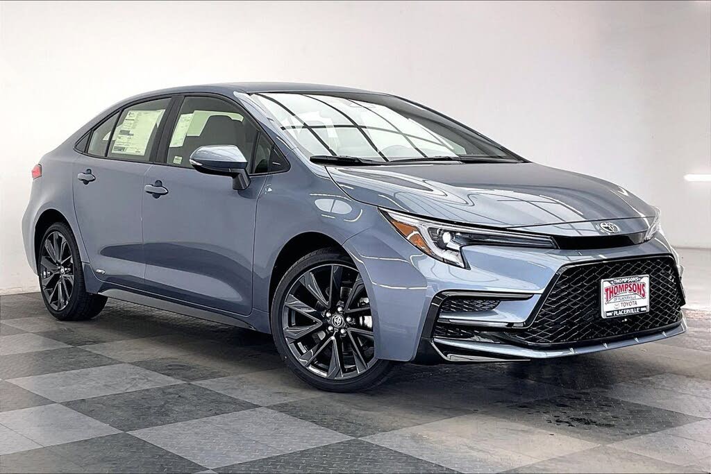 2026 Toyota Corolla Hybrid SE AWD