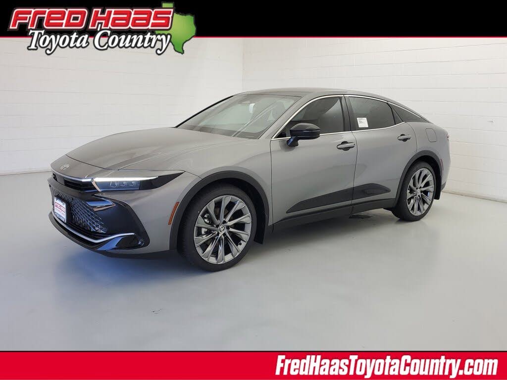 2026 Toyota Crown Limited AWD