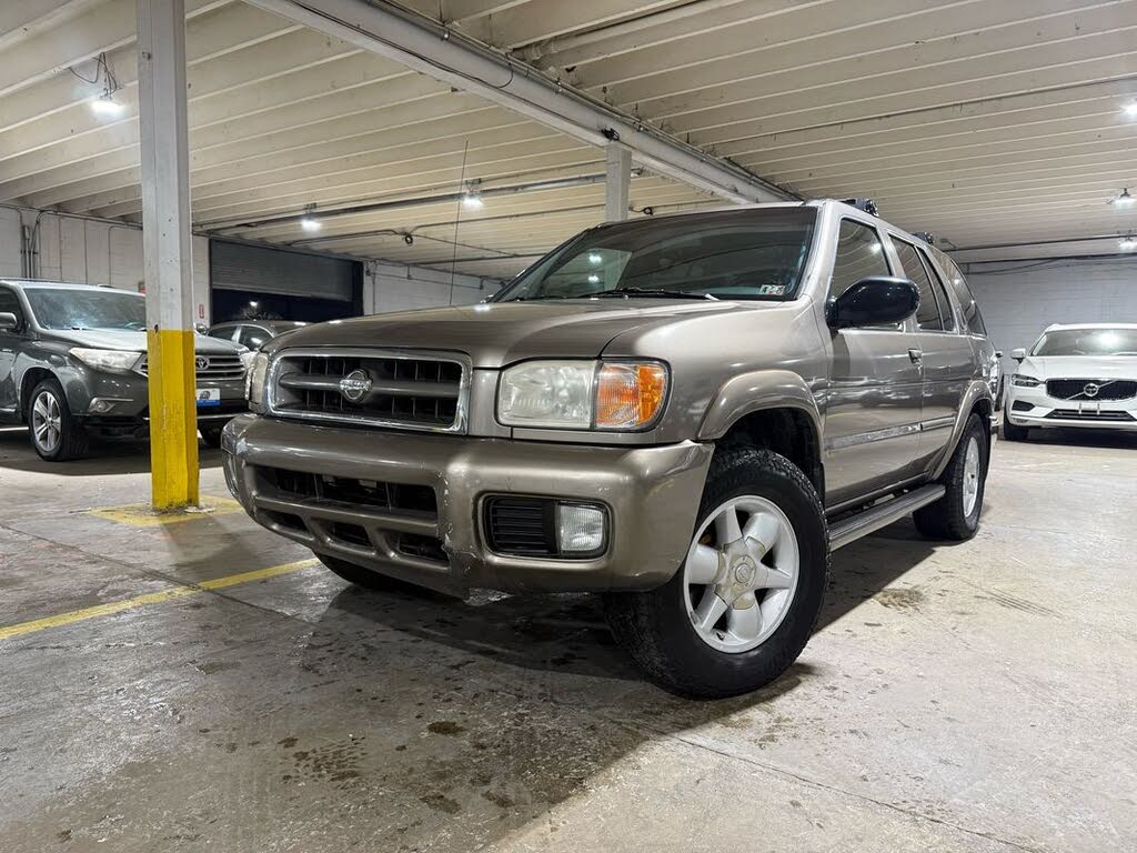 2001 Nissan Pathfinder LE 4WD