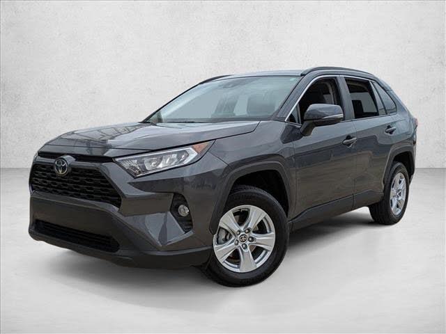 2021 Toyota RAV4 XLE FWD