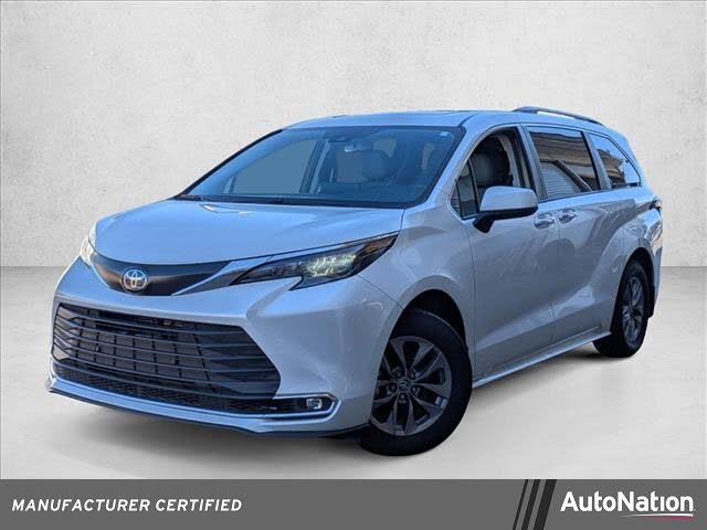 2024 Toyota Sienna XLE 7-Passenger FWD