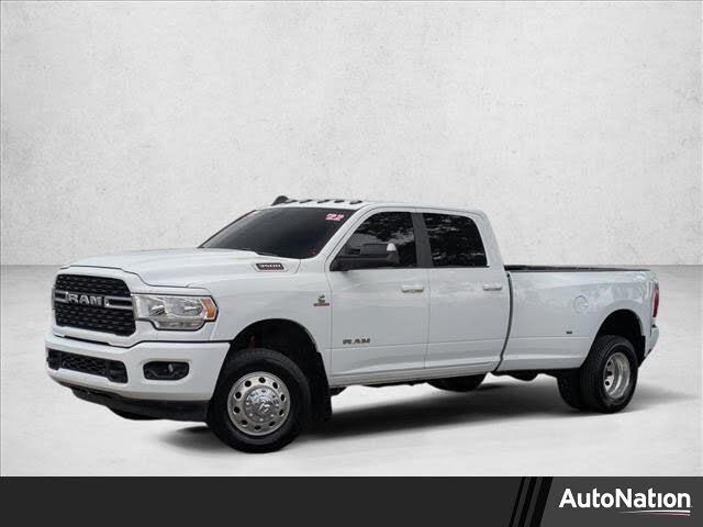 2022 RAM 3500 Big Horn Crew Cab LB DRW 4WD