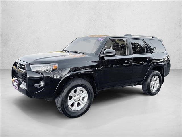 2024 Toyota 4Runner SR5 4WD