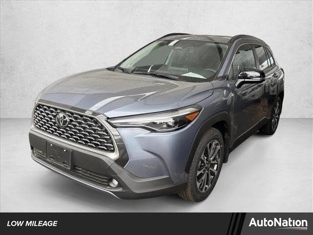 2025 Toyota Corolla Cross XLE AWD