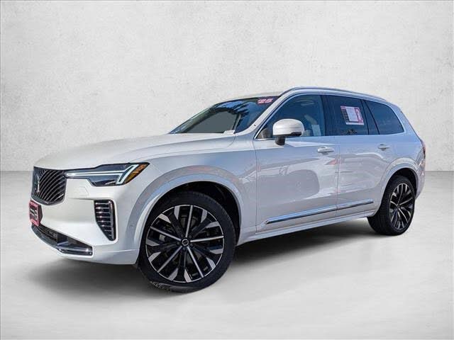 2025 Volvo XC90 B6 Plus Bright Theme 7-Passenger AWD