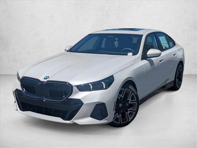 2026 BMW 5 Series 530i RWD