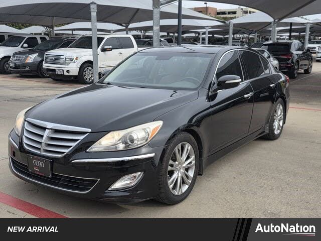 2012 Hyundai Genesis 3.8 RWD