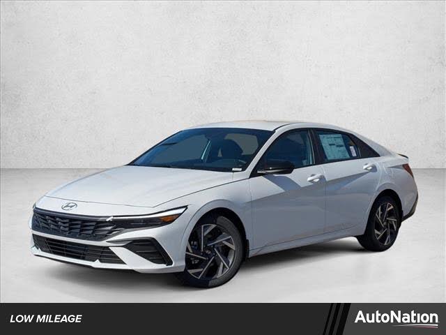 2025 Hyundai Elantra SEL Sport FWD